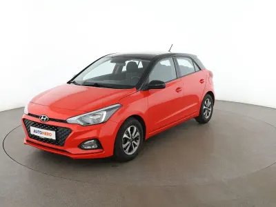 Gebraucht Hyundai i20 Trend 84 PS (61 kW) 2019 Rot Kleinwagen