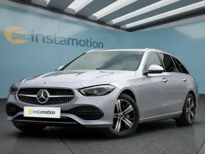 Gebraucht Mercedes C300e 204 PS (150 kW) 2025 Silber Limousine