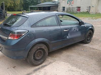 Opel Astra GTC