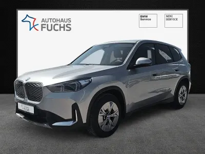 Gebraucht BMW iX1 150 kW (204 PS) 2024 Silber SUV