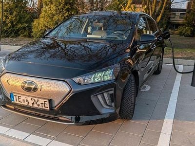 Gebraucht Hyundai Ioniq Premium 100 kW (136 PS) 2020 Schwarz Kleinwagen