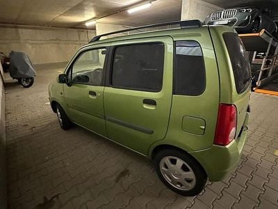 Gebraucht Opel Agila 58 PS (42 kW) 2001 Grün Van / Kleinbus
