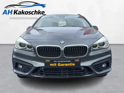 Gebraucht BMW 220 Gran Tourer Sport Line 190 PS (139 kW) 2015 Andere Van / Kleinbus