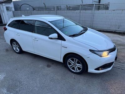 Toyota Auris Touring Sports