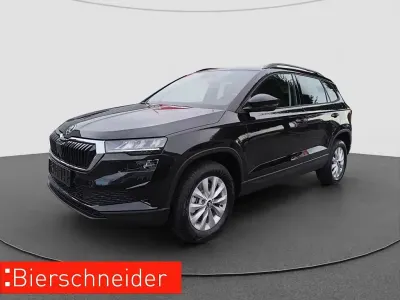 Neu Skoda Karoq Selection 150 PS (110 kW) 2025 Schwarz SUV