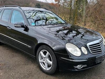 Mercedes E320