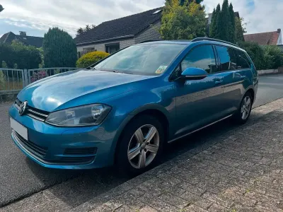 Gebraucht VW Golf VII 86 PS (63 kW) 2013 Blau Kombi