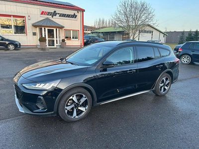 Gebraucht Ford Focus Active 155 PS (114 kW) 2024 Schwarz Limousine