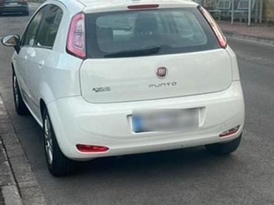 Second-hand Fiat Punto 77 CP (56 kW) 2012 Alb Hatchback