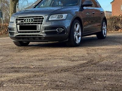 Gebraucht Audi SQ5 Comfort 313 PS (230 kW) 2015 Grau SUV