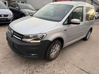 Second-hand VW Caddy Trendline 75 CP (55 kW) 2018 Argintiu Monovolum