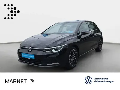 Gebraucht VW Golf VIII Style 204 PS (150 kW) 2021 Deep black perleffekt Limousine