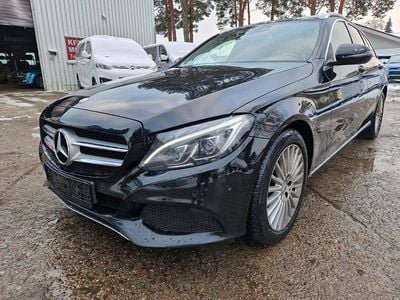 Gebraucht Mercedes C220 Avantgarde 170 PS (125 kW) 2015 Schwarz Limousine