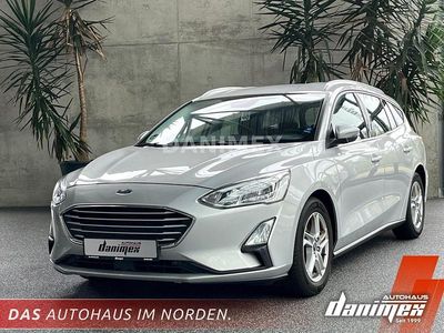 Używany Ford Focus Cool & Connect 120 KM (88 kW) 2019 Srebrny Kombi