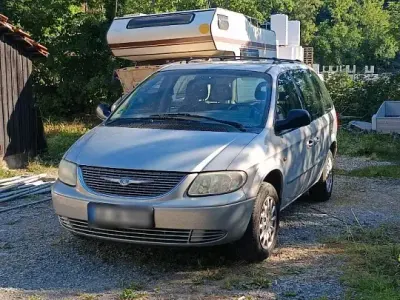 Gebraucht Chrysler Grand Voyager 141 PS (103 kW) 2001 Silber Van / Kleinbus