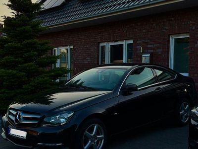 Mercedes C180