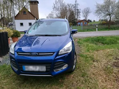 Gebraucht Ford Kuga 150 PS (110 kW) 2016 Blau SUV