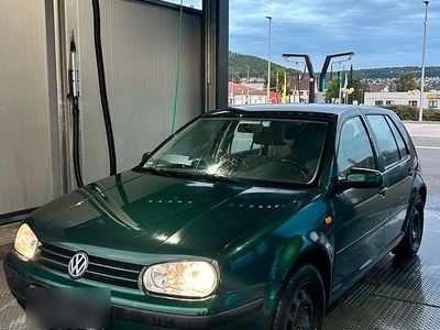 VW Golf IV