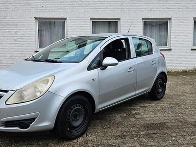 Silber Gebraucht 2008 Opel Corsa Edition Limousine | 1.600 € (Guter Preis)