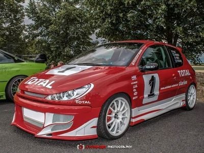 Gebraucht Peugeot 206 RC 177 PS (130 kW) 2004 Rot Limousine