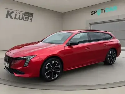 Gebraucht Peugeot 508 GT 131 PS (96 kW) 2024 Rot/typ verkleidung aussen metal (metallic) Kombi