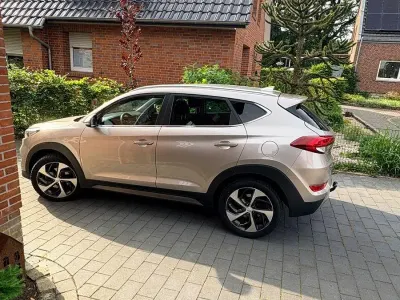 Gebraucht Hyundai Tucson Style 177 PS (130 kW) 2017 Andere farben SUV