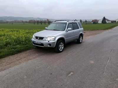 Second-hand Honda CR-V 147 CP (108 kW) 2001 Argintiu SUV