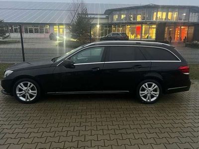 gebraucht Mercedes E220 BlueTEC BlueEFFICIENCY 7G-TRONIC Edition