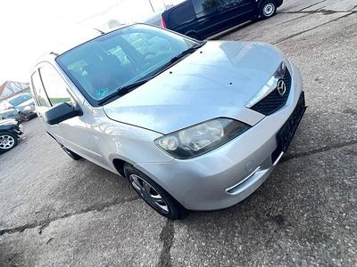 Gebraucht Mazda 2 74 PS (54 kW) 2003 Silber Kleinwagen