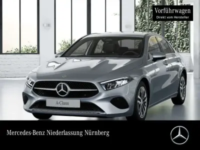 Gebraucht Mercedes A200 Progressive 163 PS (119 kW) 2025 Hightechsilber Limousine