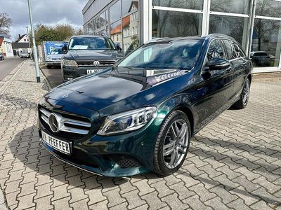 Gebraucht Mercedes C220 194 PS (142 kW) 2018 Grün Kombi