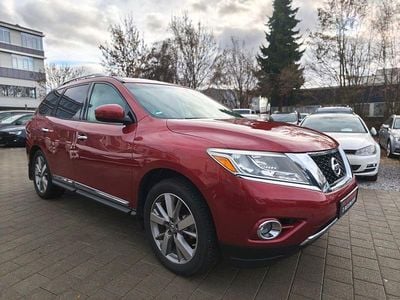 Gebraucht Nissan Pathfinder Platinum 264 PS (194 kW) 2014 Rot SUV