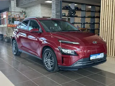 Gebraucht Hyundai Kona Trend 150 kW (204 PS) 2022 Rot SUV