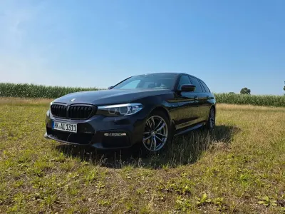 Gebraucht BMW 530 Sport Line 265 PS (194 kW) 2018 Blau Kombi