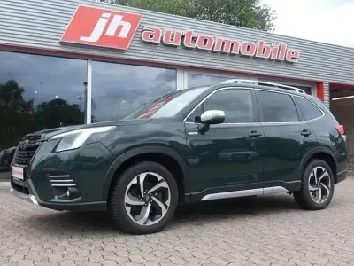 Gebraucht Subaru Forester Platinum 150 PS (110 kW) 2022 Grün SUV
