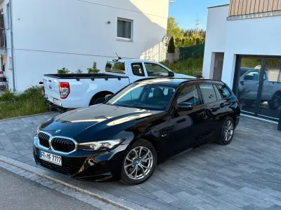 Gebraucht BMW 320e Sport Line 204 PS (150 kW) 2022 Schwarz Kombi