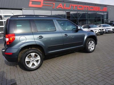 Gebraucht Skoda Yeti Ambition 125 PS (91 kW) 2017 Quarzgrau SUV