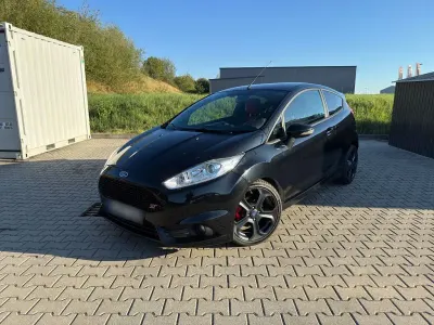 Gebraucht Ford Fiesta Sport 182 PS (133 kW) 2013 Schwarz Kleinwagen