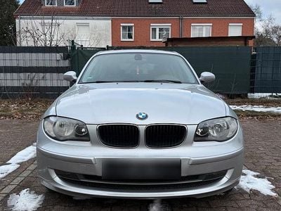 Gebraucht BMW 116 122 PS (89 kW) 2007 Silber Kleinwagen