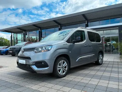 Gebraucht Toyota Proace Verso City 100 kW (136 PS) 2022 Grau Kombi