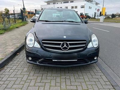 Mercedes R350
