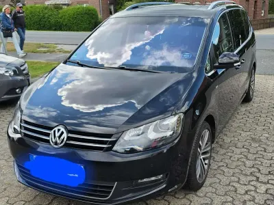 Gebraucht VW Sharan Cup 140 PS (102 kW) 2014 Deep black perleffekt Van / Kleinbus