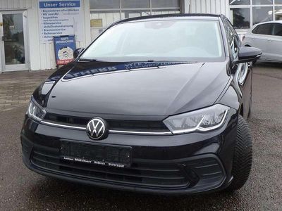 Gebraucht VW Polo Move 95 PS (69 kW) 2024 Deep black perleffekt Kleinwagen