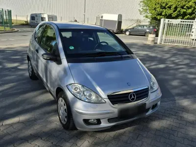 Używany Mercedes A170 116 KM (85 kW) 2007 Srebrny Sedan/Limuzyna