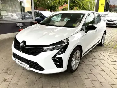 Gebraucht Renault Clio V Evolution 67 PS (49 kW) 2023 Weiß Limousine