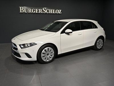 Gebraucht Mercedes A250 Business 160 PS (117 kW) 2021 Unilack polarweiß Limousine