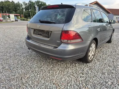 Gebraucht VW Golf VI 105 PS (77 kW) 2010 Grau Kleinwagen