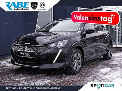 Gebraucht Peugeot e-208 Allure+ 100 kW (136 PS) 2023 Schwarz Kleinwagen