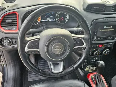 Occasion Jeep Renegade Trailhawk 170 ch (125 kW) 2017 Noir SUV