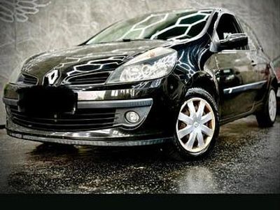 Schwarz Gebraucht 2008 Renault Clio Coupé | 1.599 €